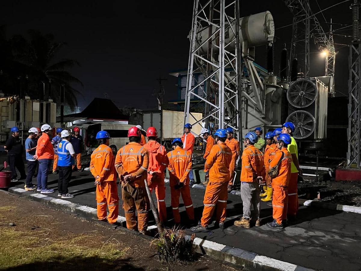 Pln, trafo listrik, transmisi pln, pln salatiga