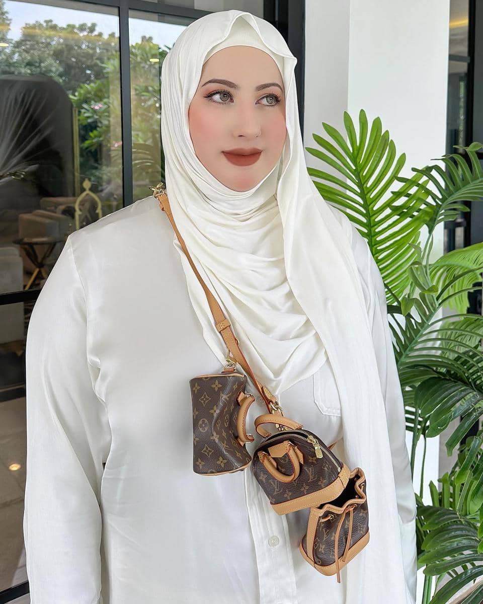 koleksi tas mewah Tasyi Athasyia