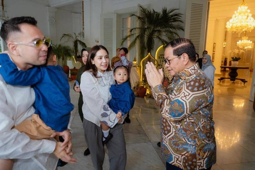 Raffi Ahmad bertemu Gubernur DKI Jakarta Pramono Anung di Balai Kota, Kamis (26/3/22/2026). 