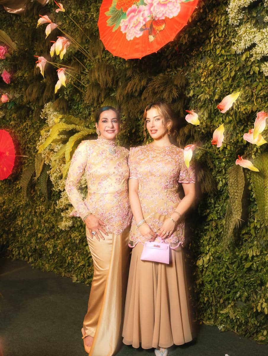 Koleksi Item Branded Artis Saat Lebaran 