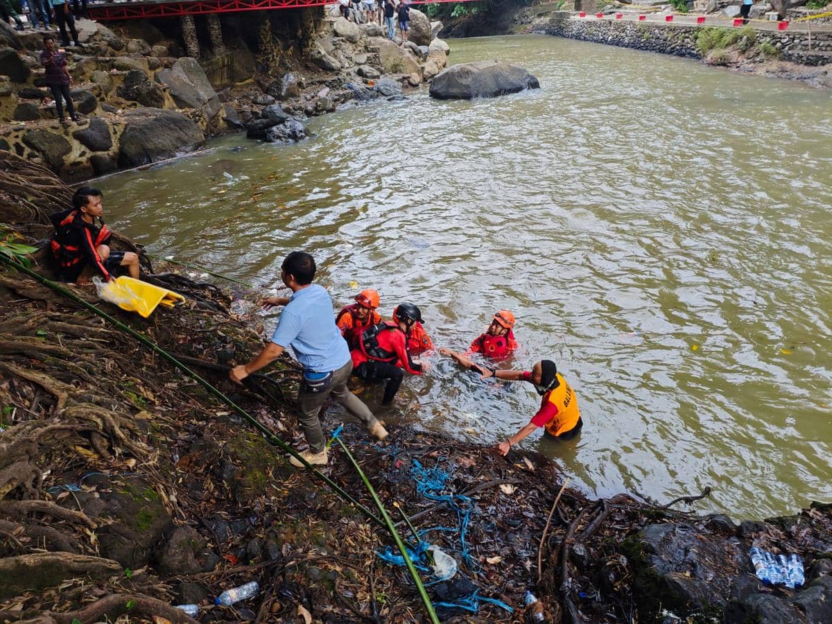 Wisatawan Asal Serang Yang Tenggelam di Curug Goong Ditemukan Tewas