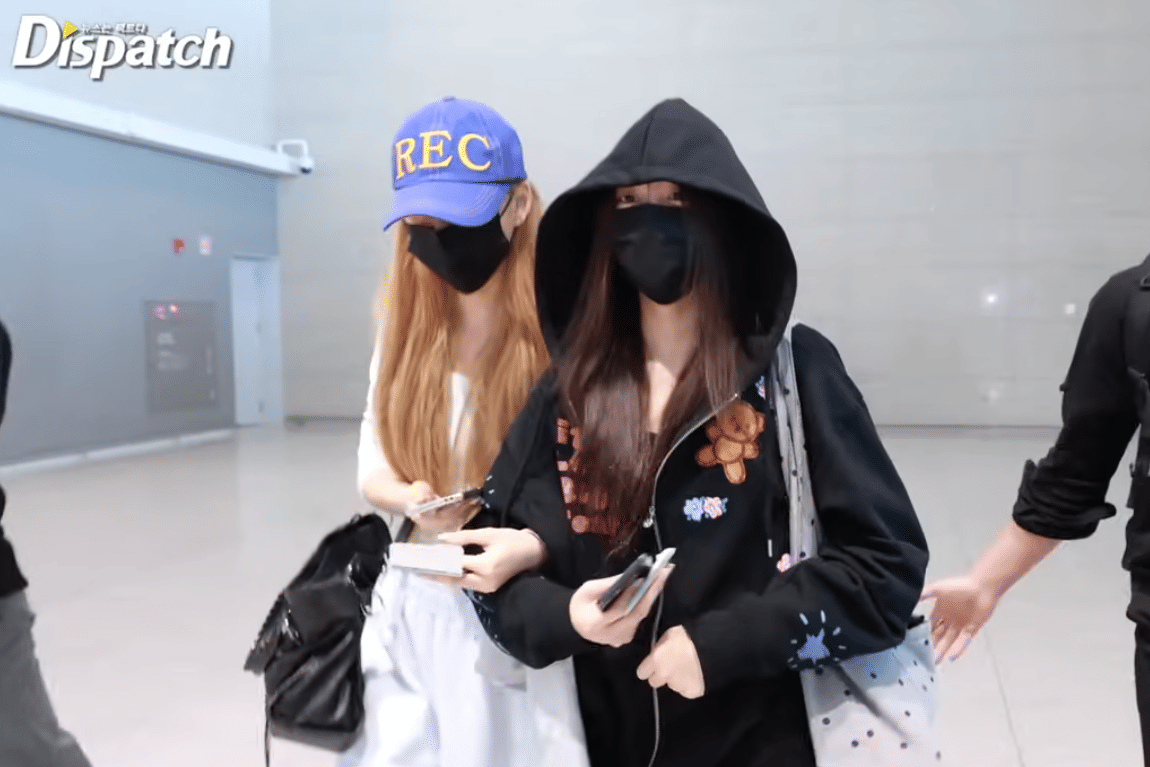 potret Stella dan Carmen Hearts2Hearts berangkat ke Indonesia untuk fan meeting (dok. Dispatch)