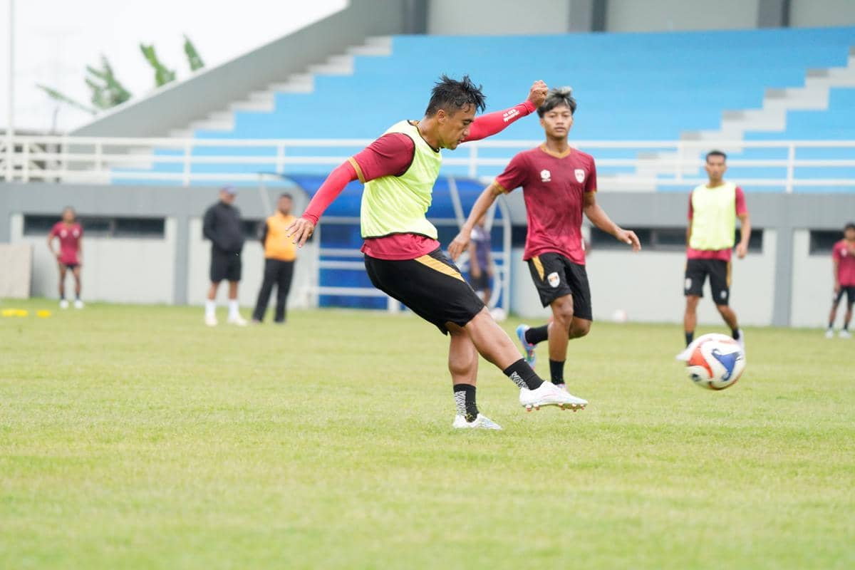 Kendal tornado fc, ktfc latihan