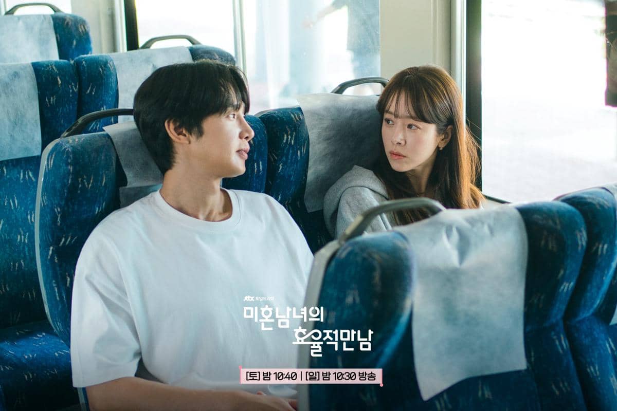 Park Sung Hoon dan Han Ji Min di The Practical Guide to Love