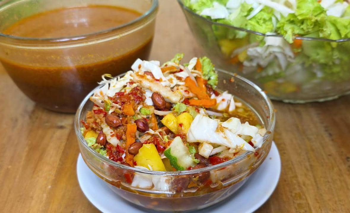 Resep Asinan Betawi Segar Pedas Manis, Bikin Nagih Sekali Coba!