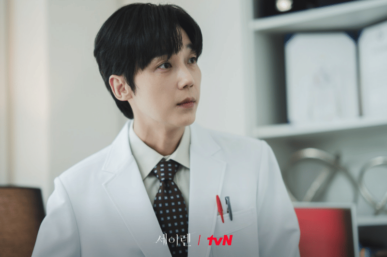 Yoon Jong Hoon di drama Siren’s Kiss