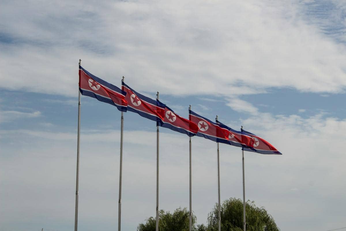 Ilustrasi bendera Korea Utara.