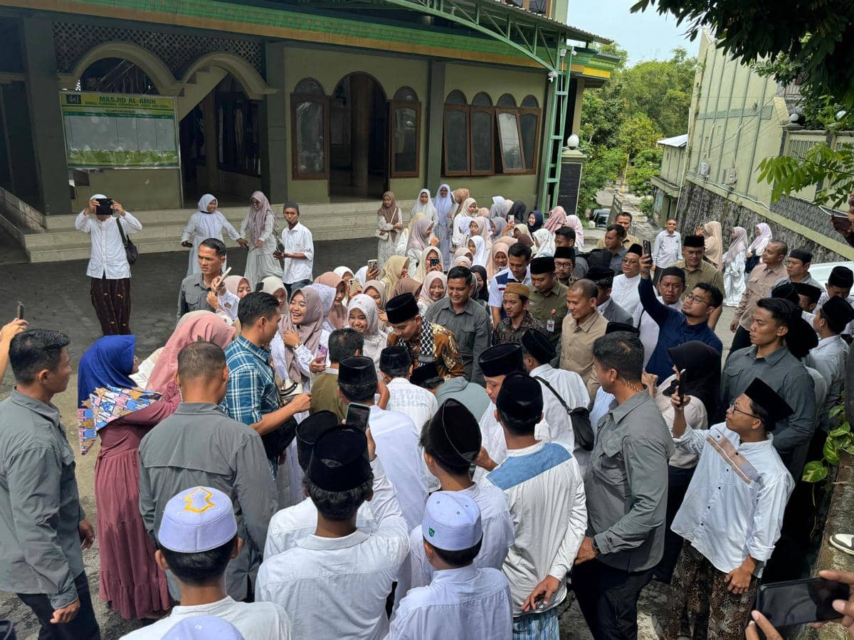 Gibran Ajak Pesantren Berperan Aktif Sukseskan Program Pemerintah