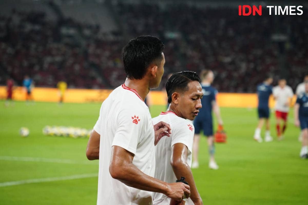 Momen Keakraban Pemain Persija dan Persib di Timnas Indonesia
