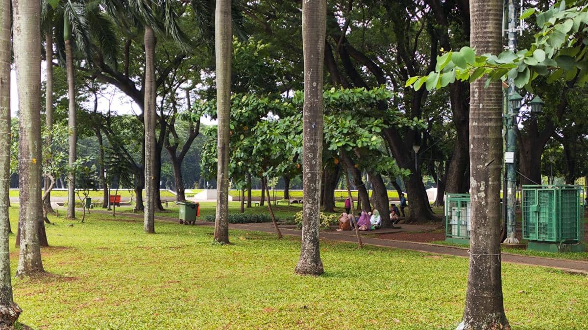 Suasana Monumen Nasional (Monas), Jakarta Pusat, Jumat (27/3/2026).