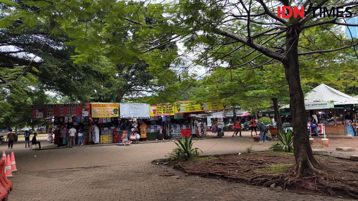 Suasana Monumen Nasional (Monas), Jakarta Pusat, Jumat (27/3/2026).