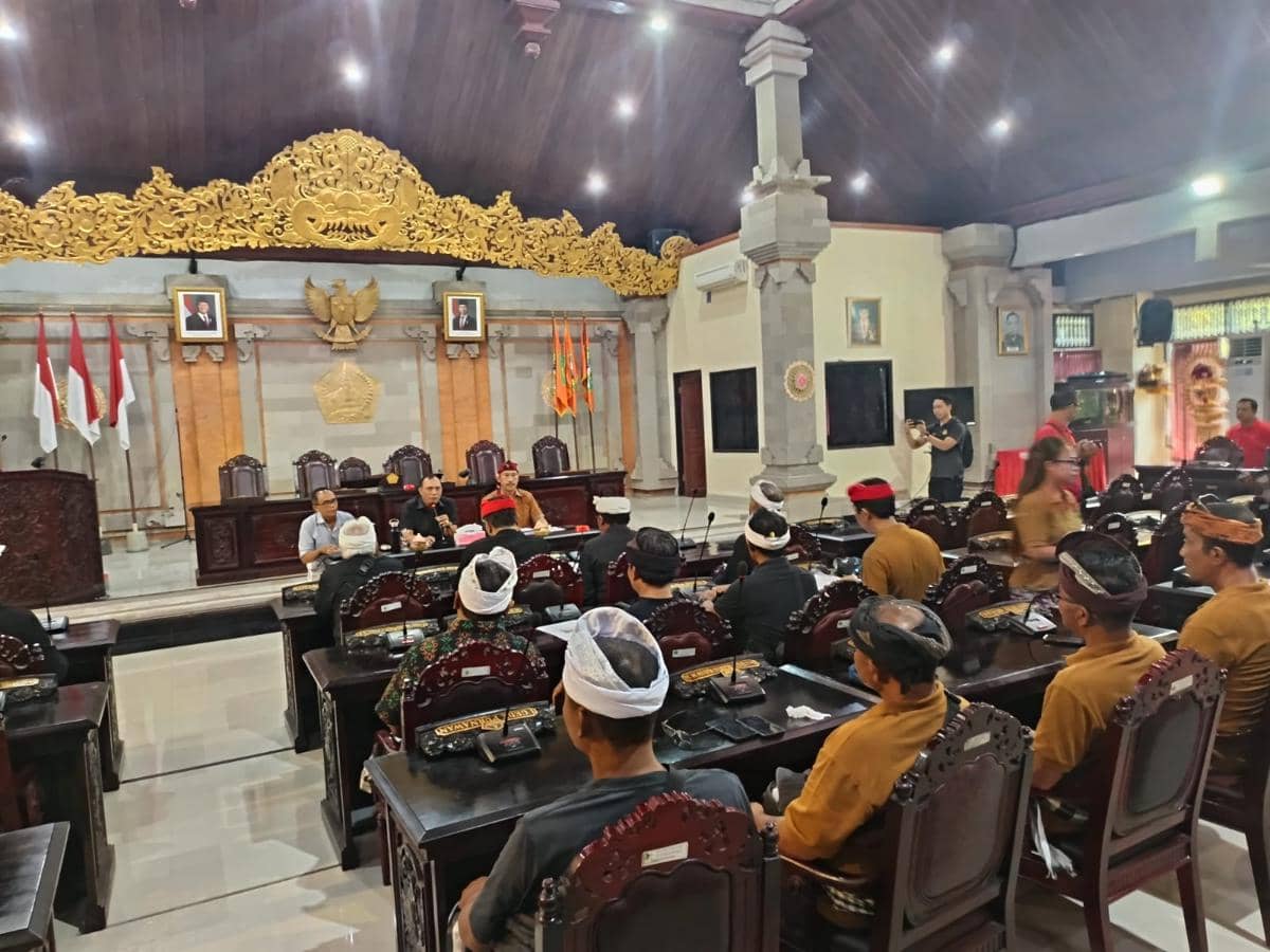 Warga Desa Sesandan Tabanan Tuntut Evaluasi Perbup Batas Desa