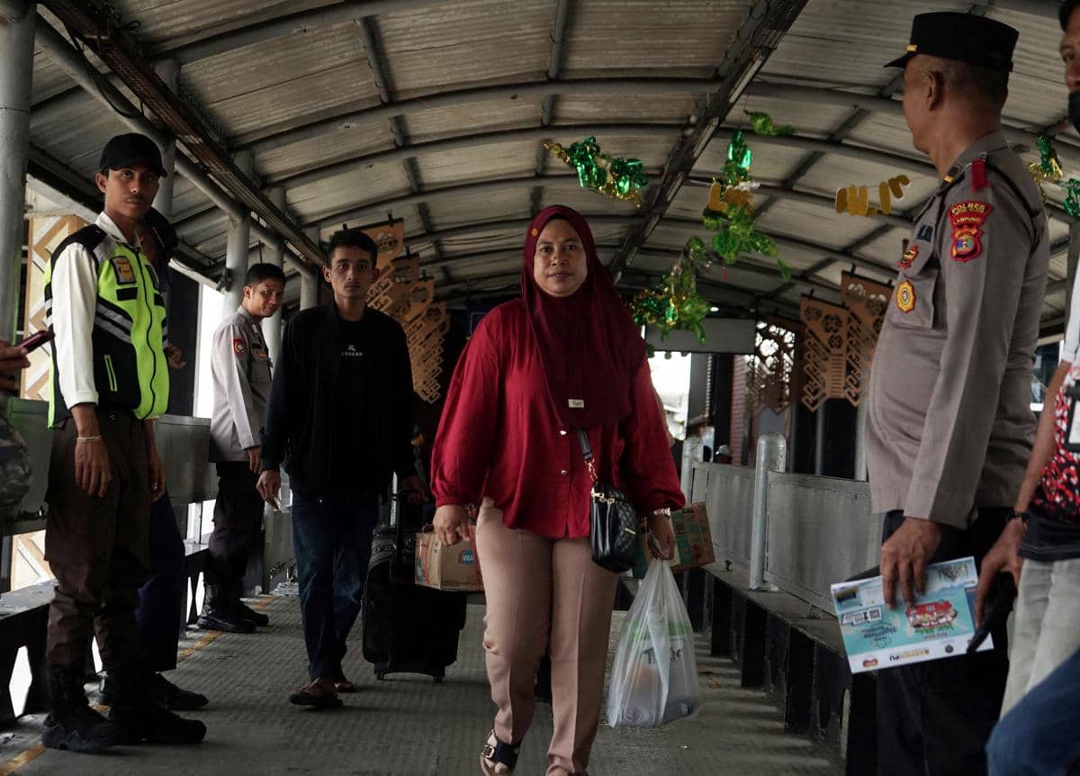 Polisi mengawal titik-titik arus balik lebaran 2026