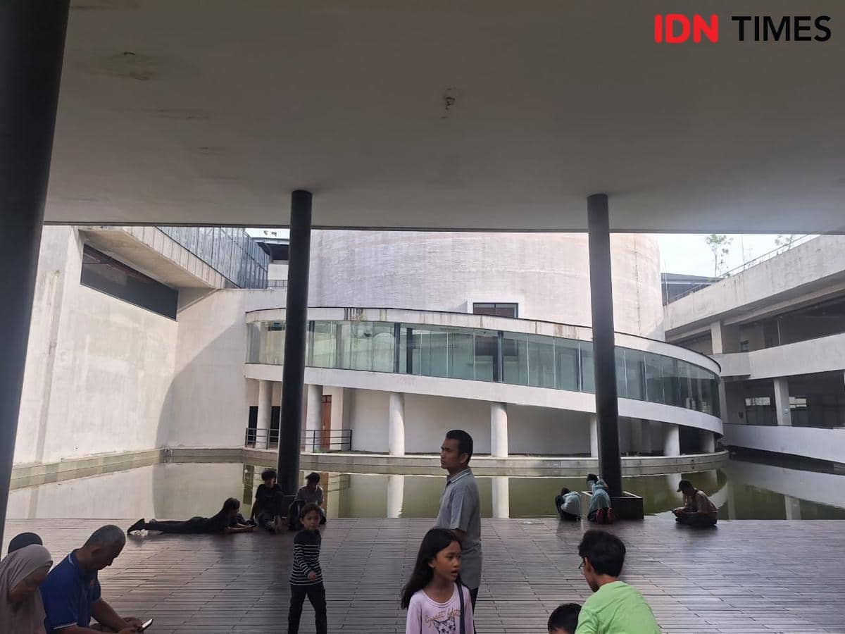 Suasana Planet Arium di Taman Ismail Marzuki, Jakarta pada Jumat (27/3/2026). 