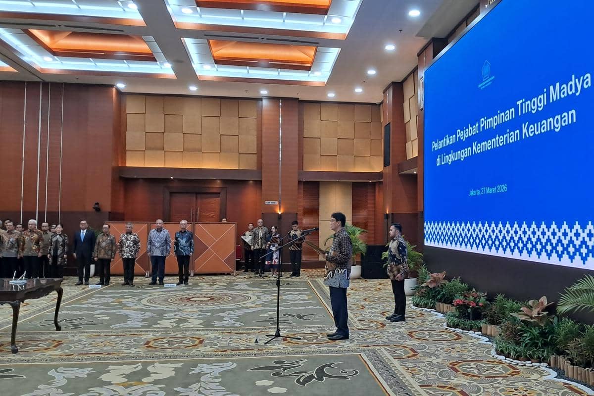 Gaji Pegawai Pajak Lebih Tinggi, Purbaya: Potong atau Naikin yang Lain