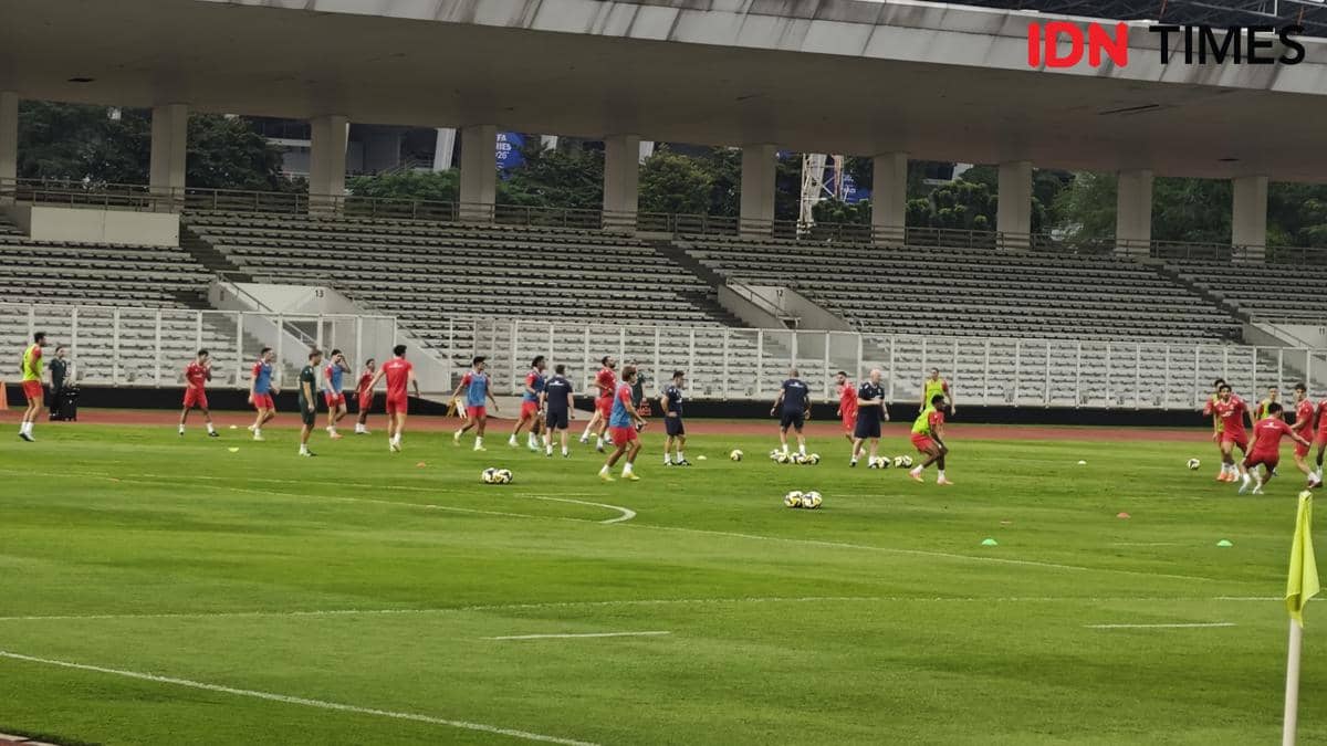 Suasana latihan Timnas Indonesia jelang FIFA Series 2026 di Stadion Madya, Jakarta