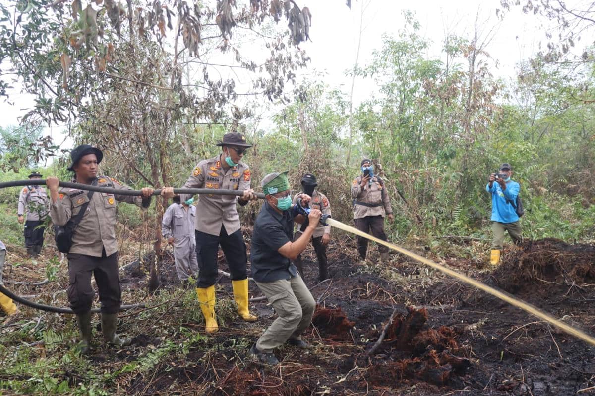 Kapolda Riau Pastikan Kebakaran Hutan di Dumai Mulai Terkendali