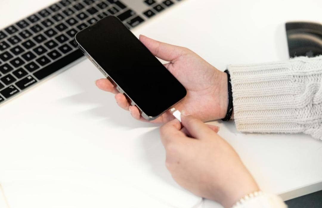 ilustrasi handphone