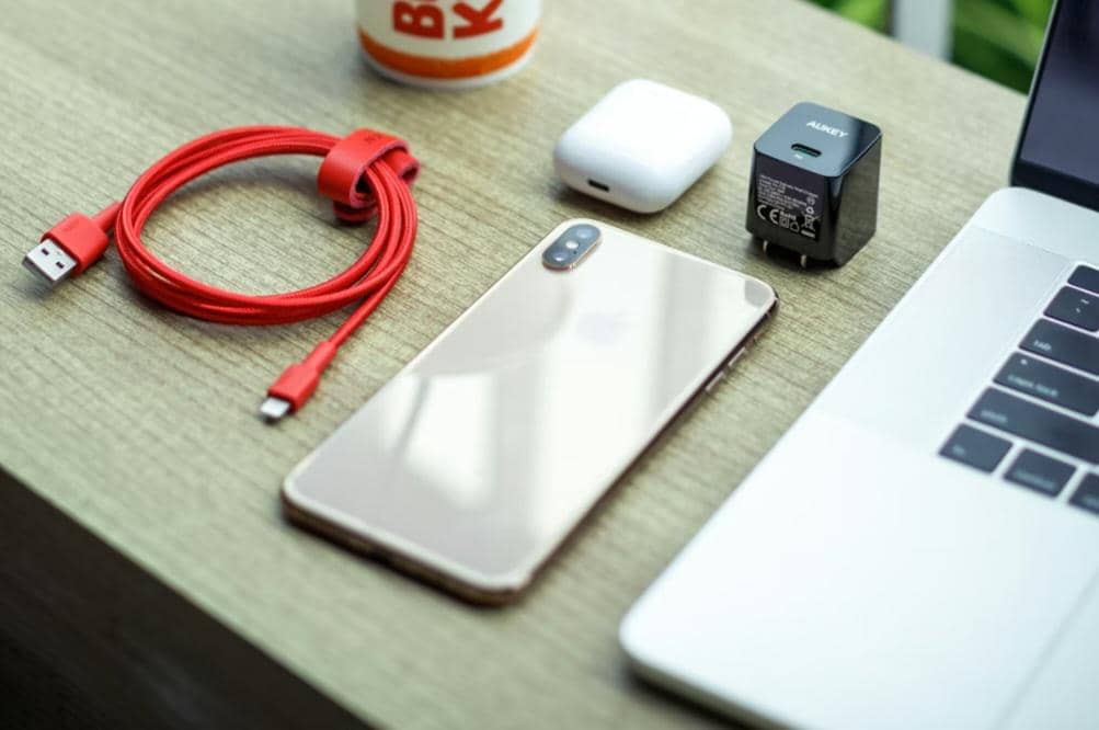 ilustrasi handphone