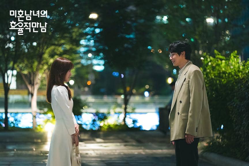 Han Ji Min dan Park Sung Hoon di The Practical Guide to Love