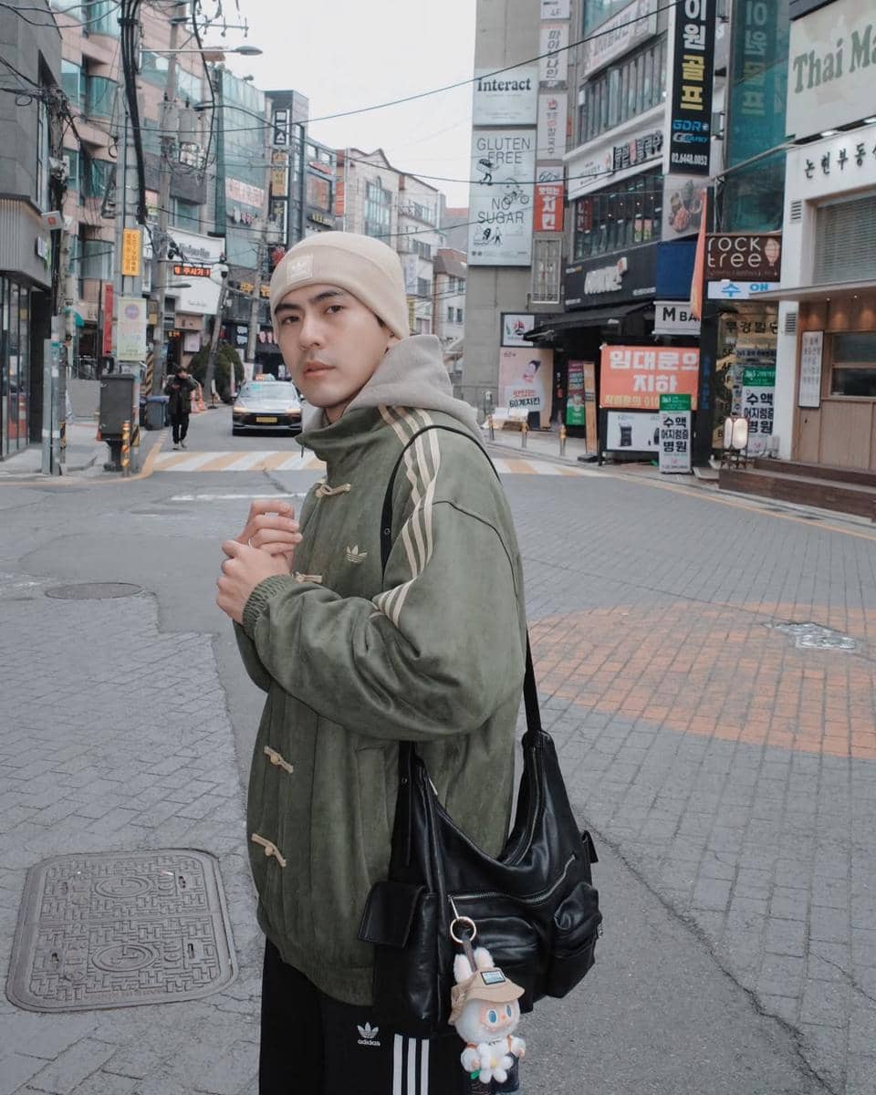 OOTD Nuansa Winter ala Toey Pongsakorn