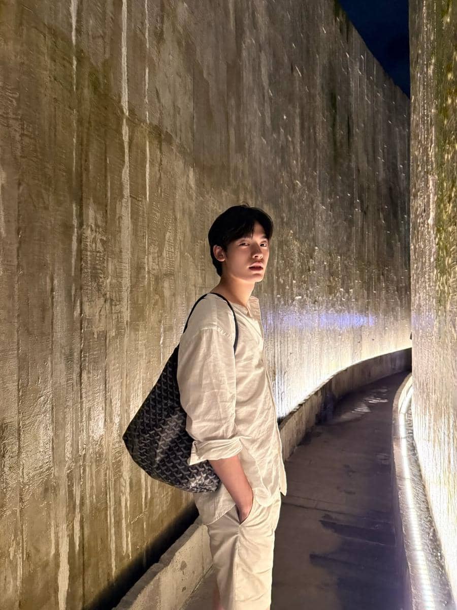 OOTD ke Pantai ala Por Suppakarn