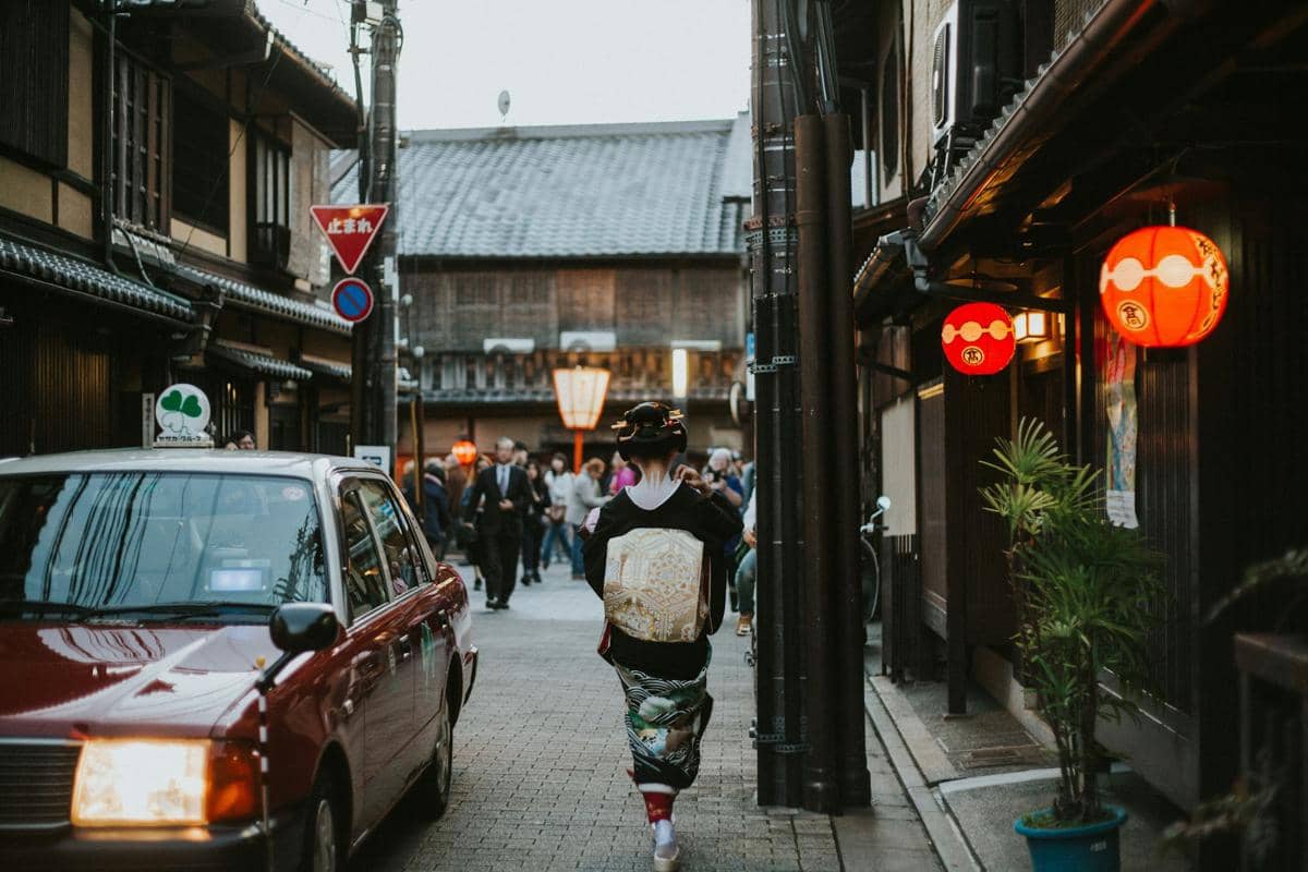 Aturan Wisata Gion Kyoto Terbaru, Awas Denda 10.000 Yen!