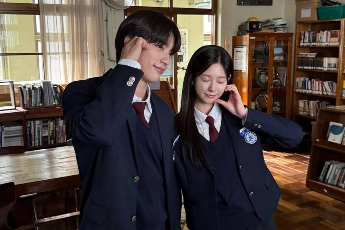 7 Potret di Balik Layar Pemeran Drakor Still Shining, Seru!