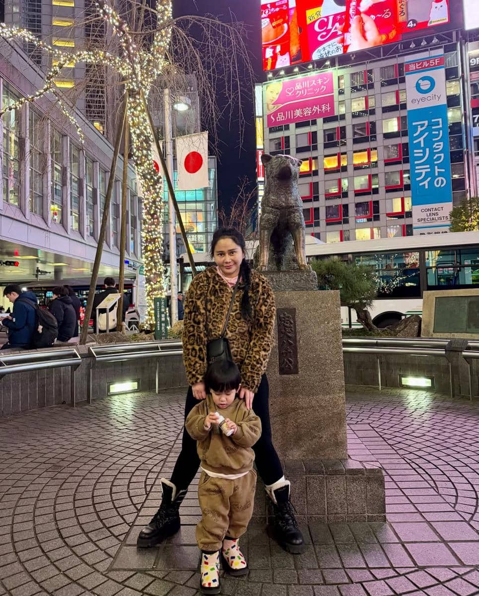 OOTD ibu-anak Denise Chariesta