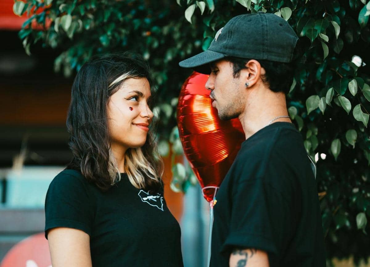 Asmara Zodiak Minggu Pertama April 2026, Libra Jangan Gengsi Mulai Duluan