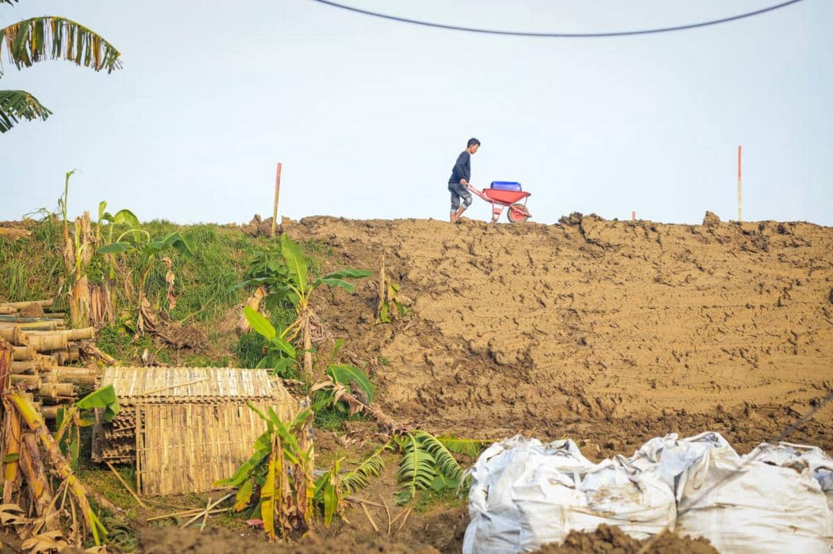 Warga Was-was Tanggul Tuntang Retak Lagi: Desak Perbaikan Cepat