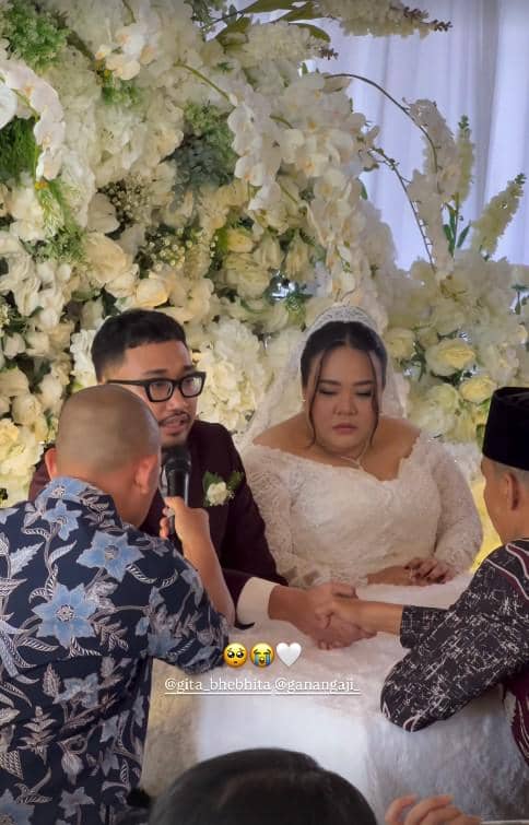 Pernikahan Gita Bhebhita dan Ganang Aji (instagram.com/gita_bhebhita)