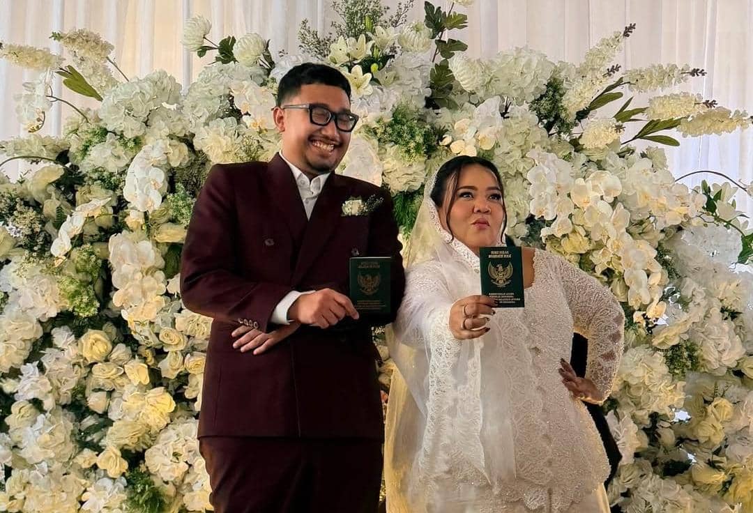 7 Dekorasi Pernikahan Gita Bhebhita, Minimalis Bernuansa Putih