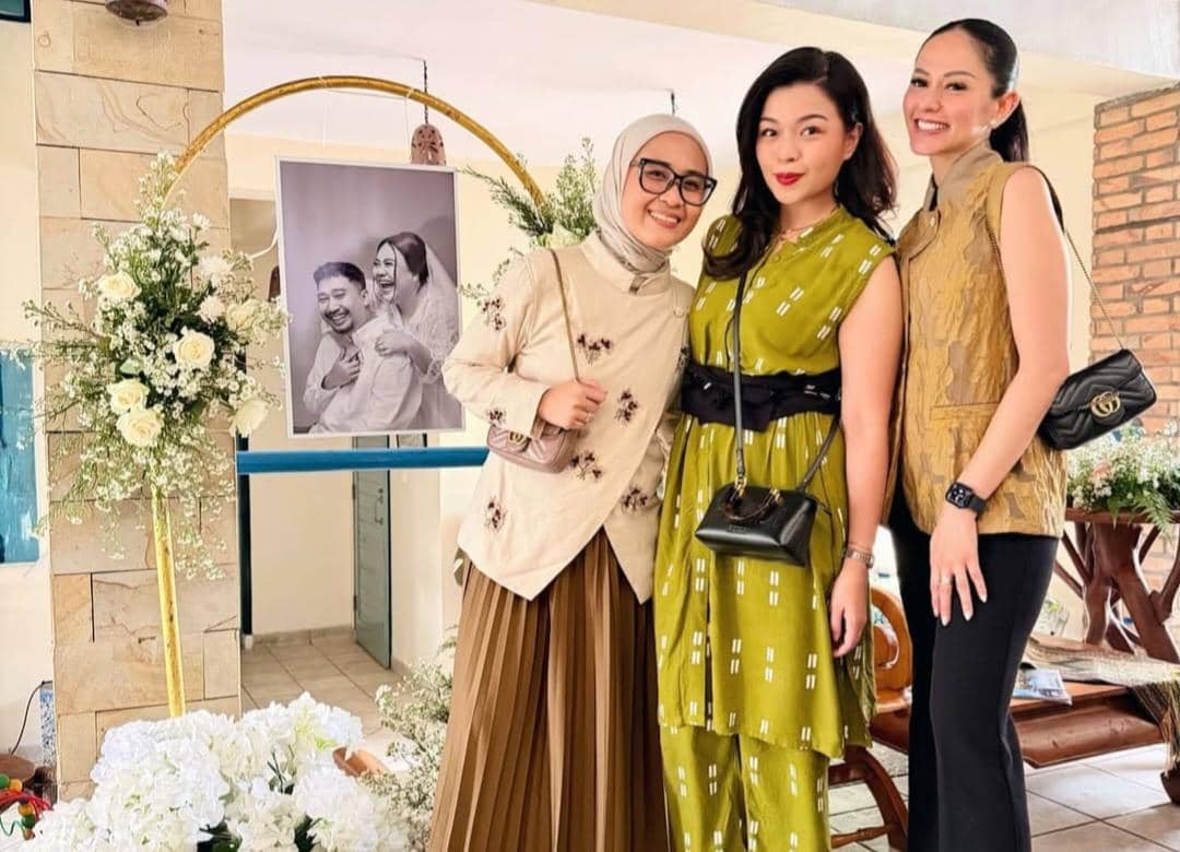 Pernikahan Gita Bhebhita