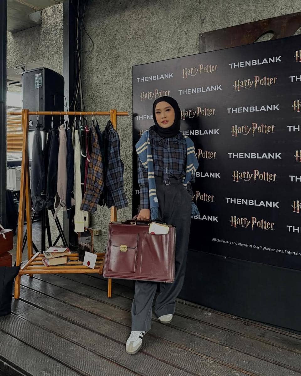 ide ootd dark academia