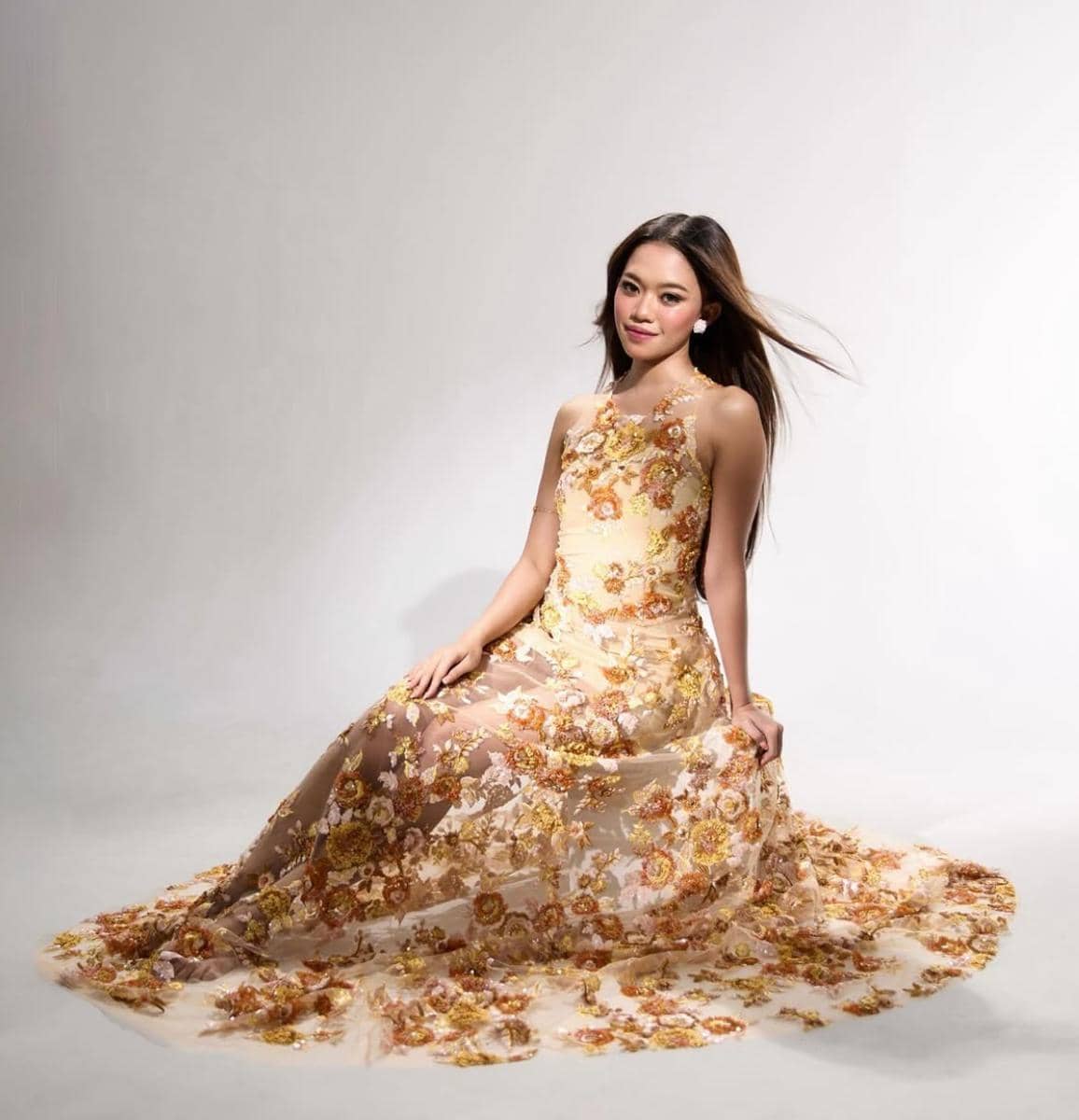 Pemotretan Ummi Quary bak model profesional