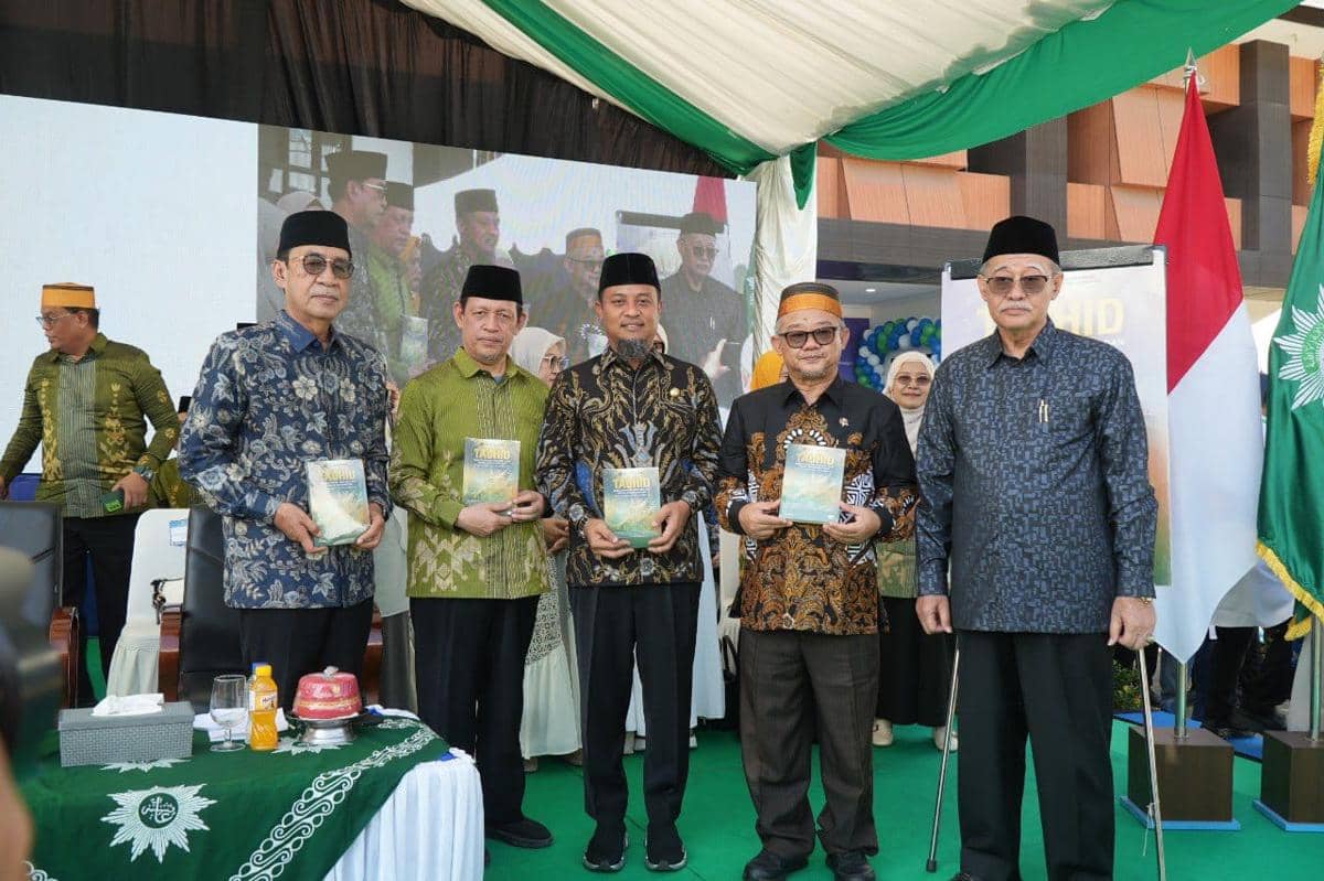 Sekretaris Umum Pimpinan Pusat Muhammadiyah, Abdul Mu’ti menghhadiri agenda silaturahmi Syawalan 1447 yang digelar Pengurus Wilayah Muhammadiyah Sulawesi Selatan di makassar, Sabtu (28/3/2026). (Dok. Muhammadiyah)