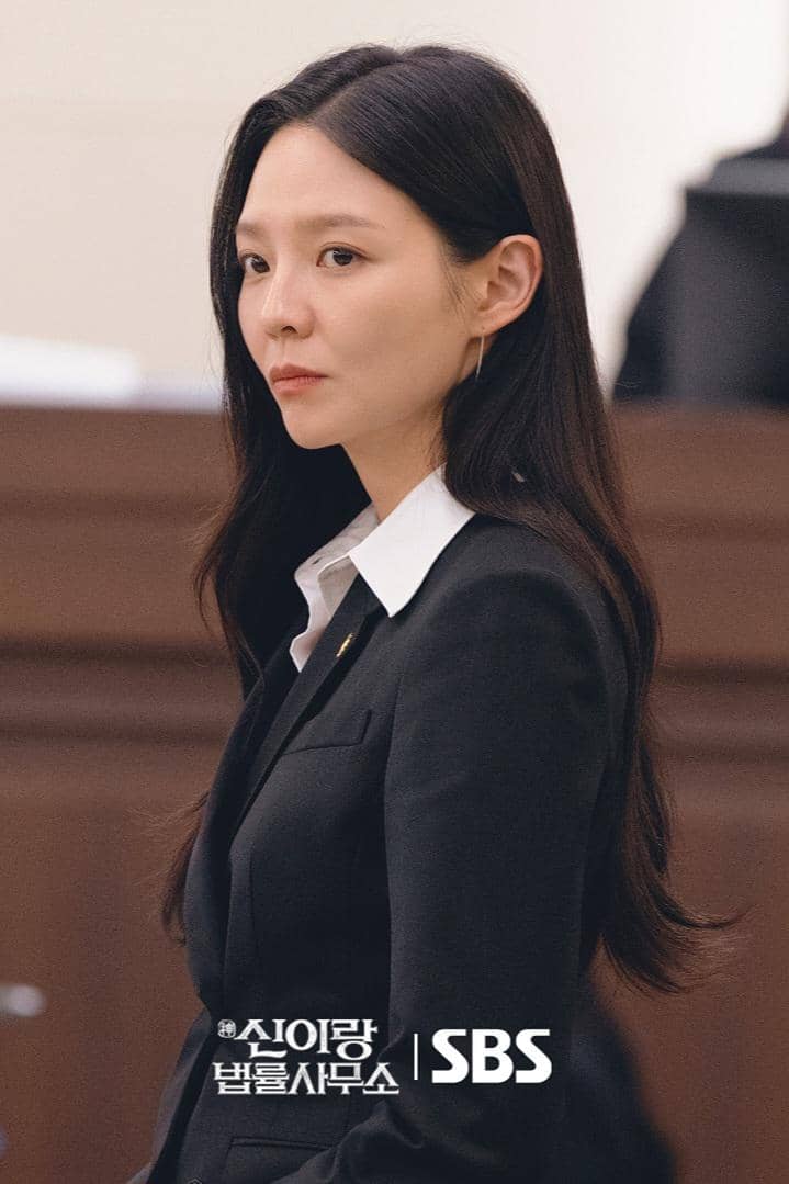 still cuts Phantom Lawyer