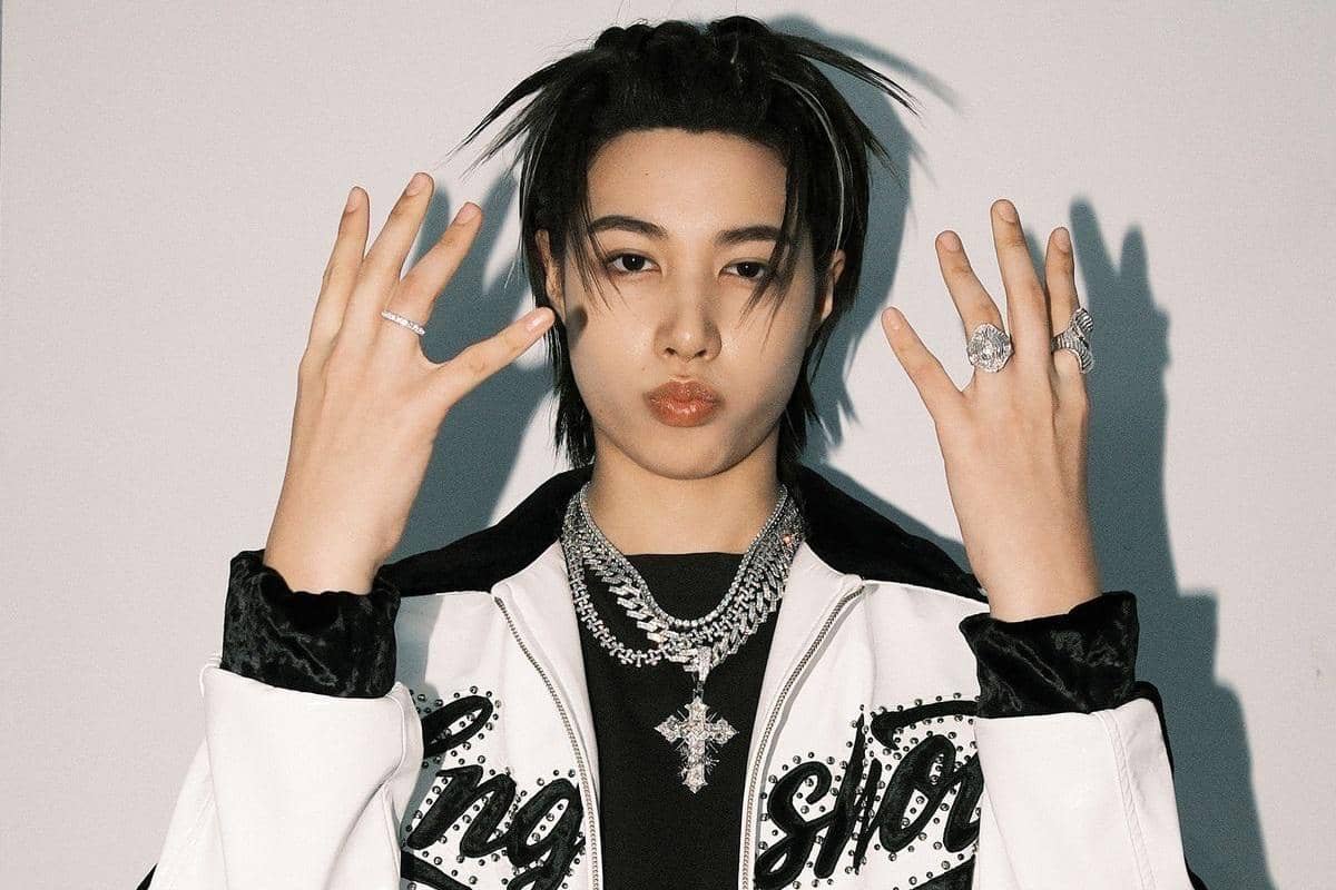 Lirik Lagu Good Girls - Louis LNGSHOT, Dominasi Chart Musik Global