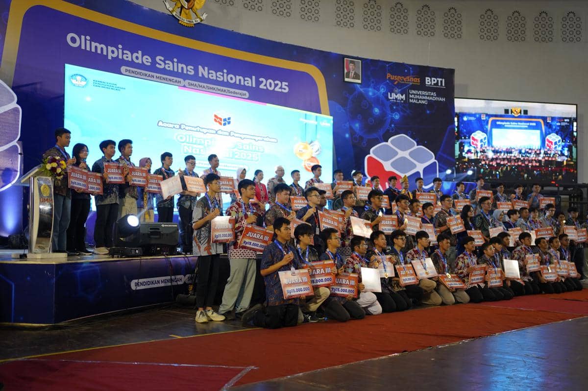 Kumpulan para pemenang medali perunggu pada ajang OSN 2025