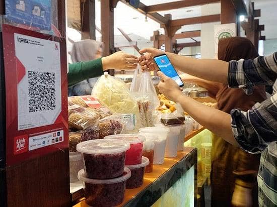 Ribuan Pelaku Usaha Kaltim Terima Dana UMi, Total Capai Rp18,6 Miliar