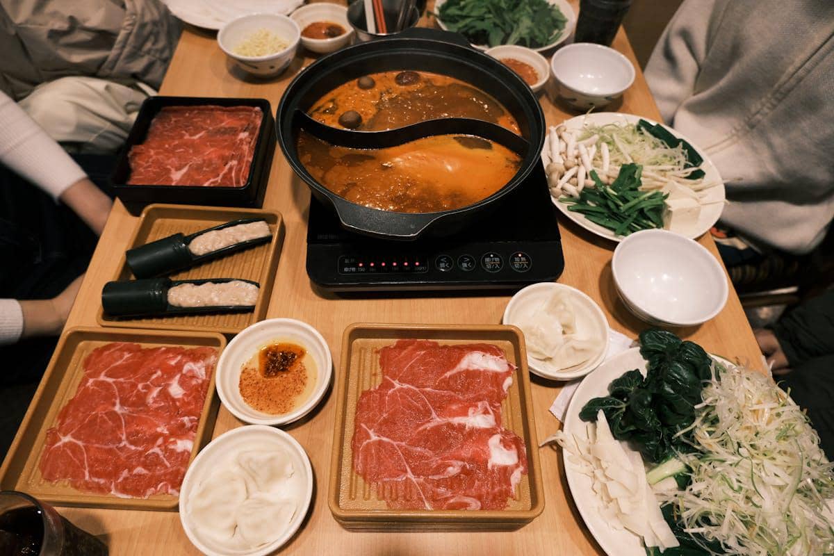 ilustrasi kuliner hotpot