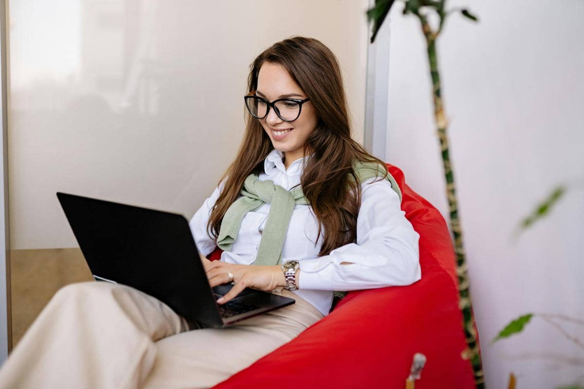 5 Tanda Perusahaan Benar-Benar Menghargai Karyawan, Cek Benefitnya!