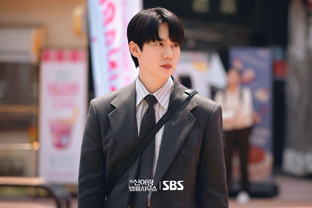 Still cut Phantom Lawyer