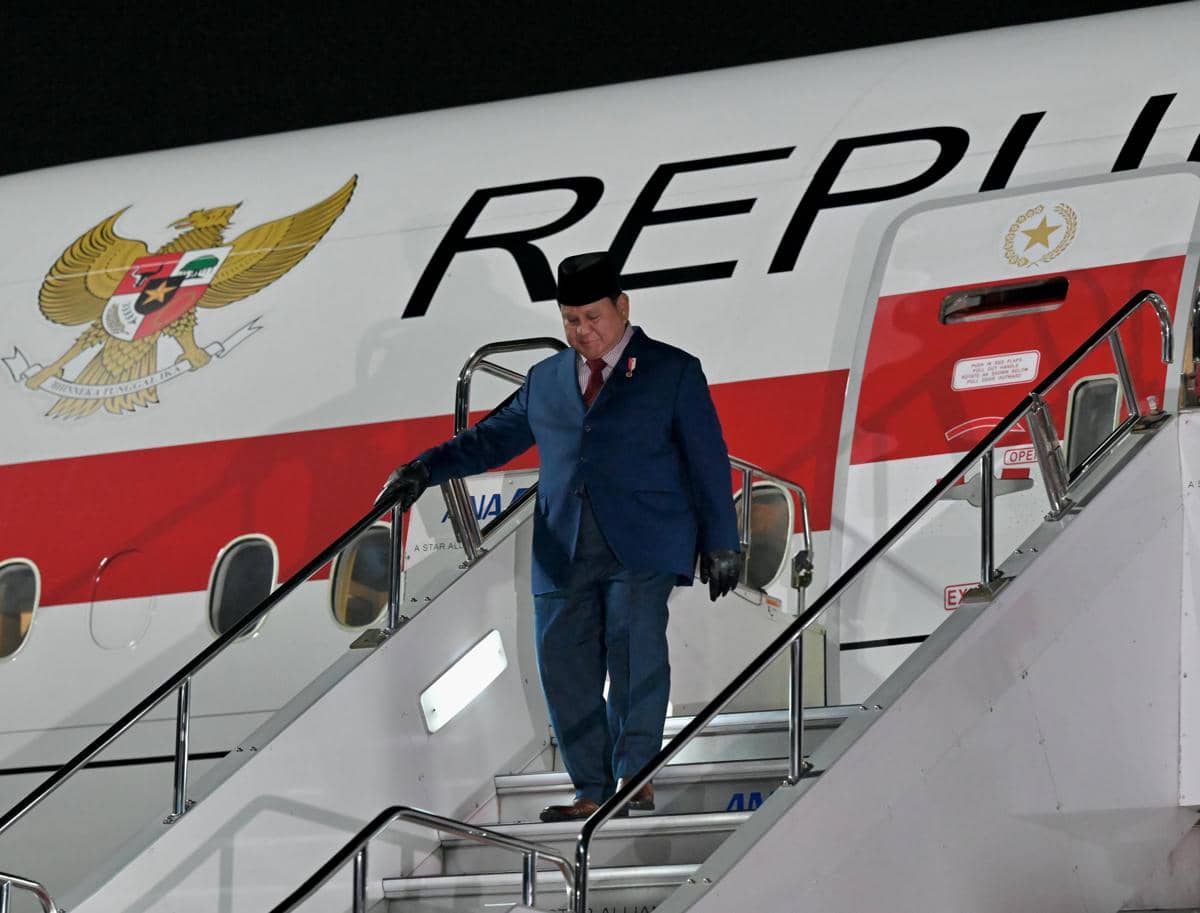 Prabowo Tiba di Tokyo, Segera Temui Kaisar dan PM Jepang