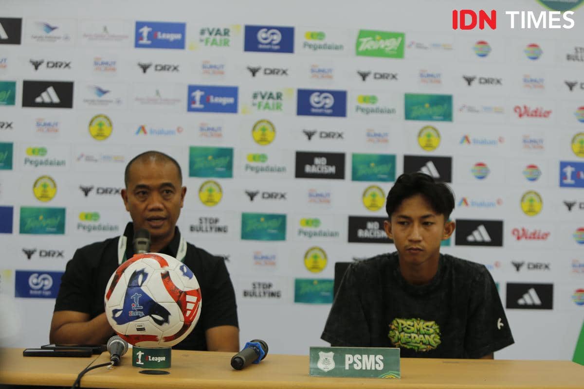 Pelatih PSMS Eko Purdjianto dan M Zaki Abdillah (IDN Times/Doni Hermawan)