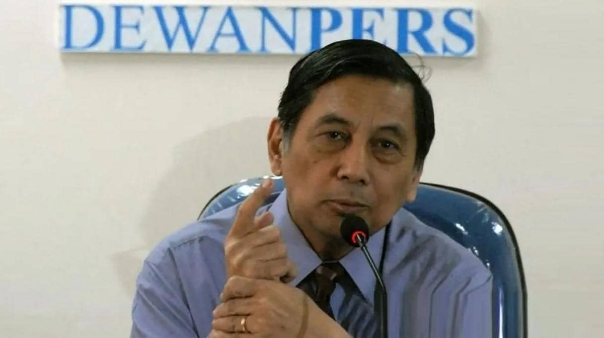 Menhan Sjafrie Pimpin Upacara Pemakaman Juwono Sudarsono di TMP Kalibata