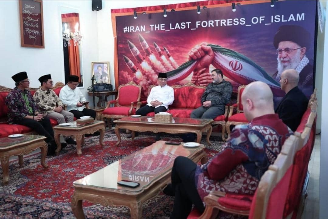 Gus Yahya, PBNU, Dubes Iran