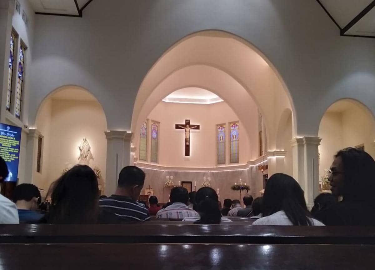 Potret Gereja Katolik Katedral Hati Kudus Yesus