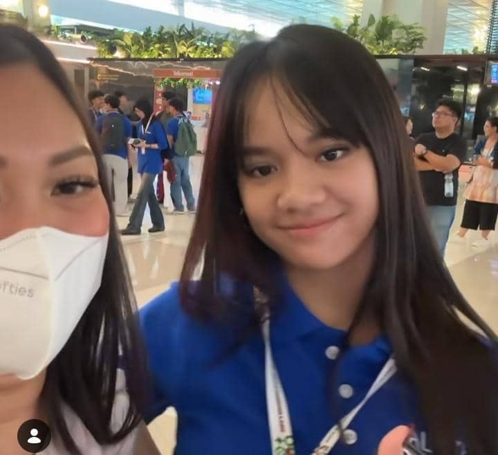 potret keluarga Nola B3 antar Neona Ayu ikut school immersion